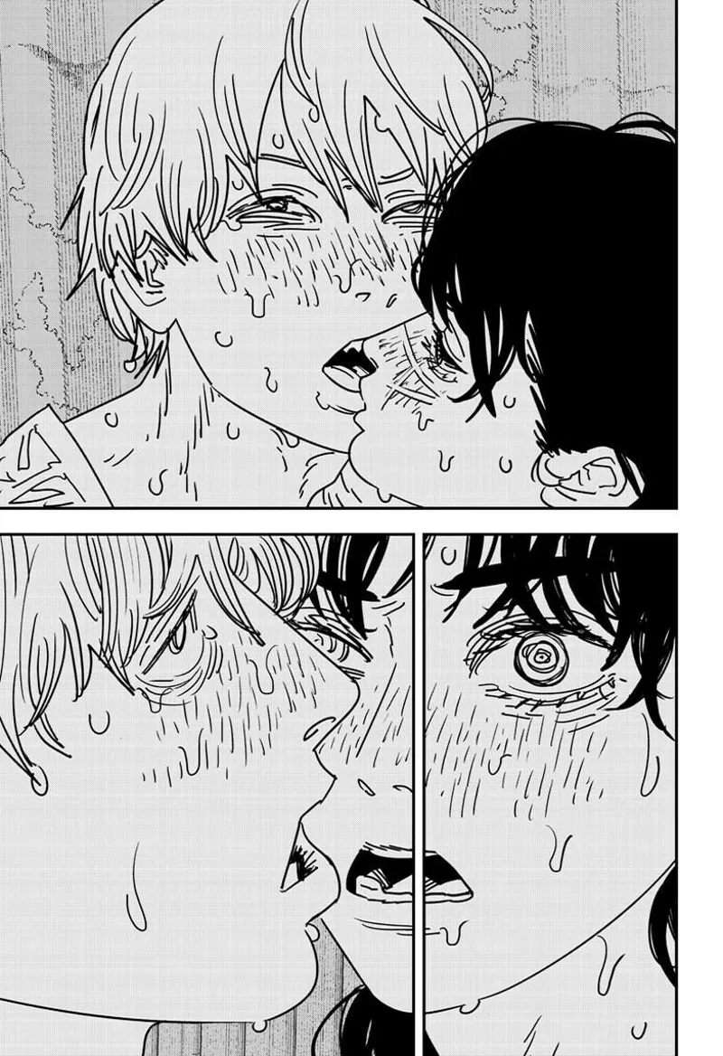 Chainsaw Man Manga Chapter 167 page 15 - Super Smooch scene
